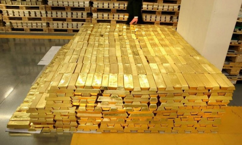 Фото  Поможет ли накопленное золото в кризис?